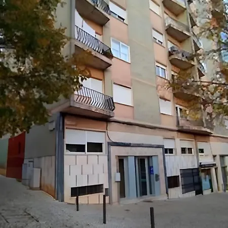 Quartos Em Familiar - Temos Cao
